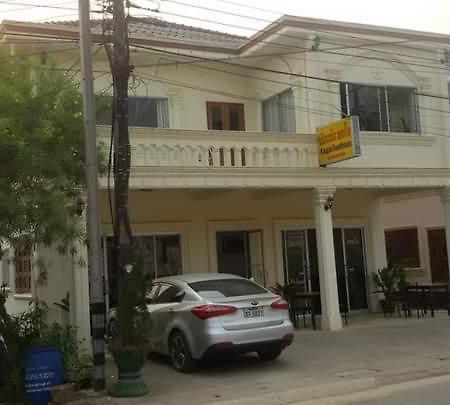 Kaupjai Guesthouse Ban Houayxay Exterior foto